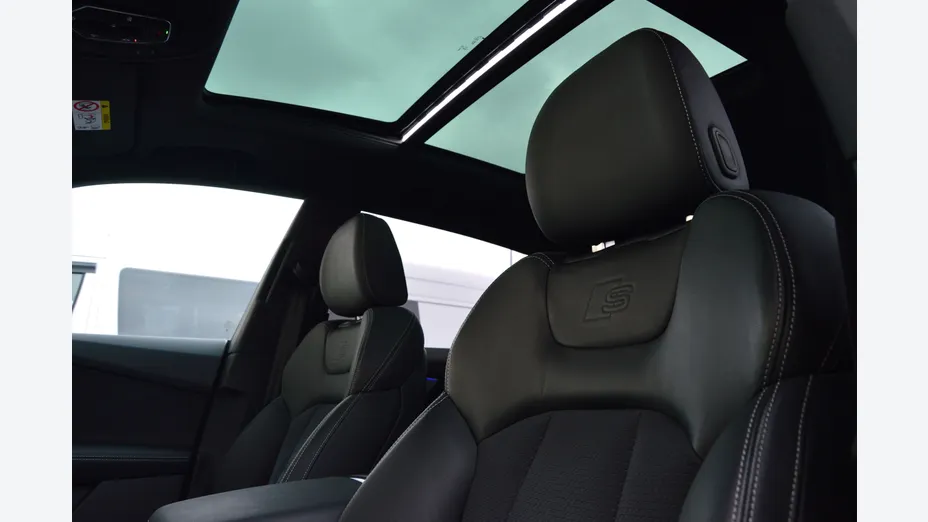 AUDI Q8 / E-Tron Q8 50 TDI mHEV Quattro Tiptronic
