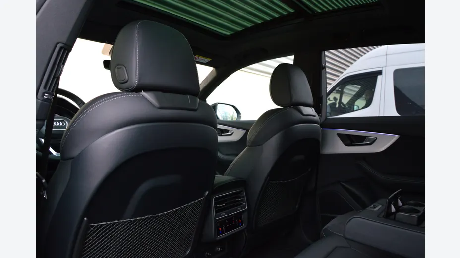 AUDI Q8 / E-Tron Q8 50 TDI mHEV Quattro Tiptronic
