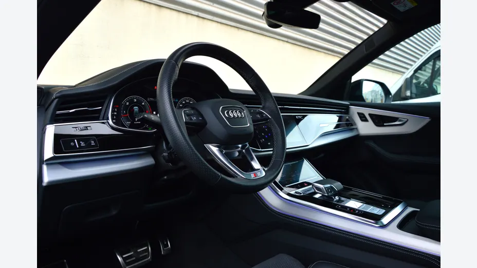 AUDI Q8 / E-Tron Q8 50 TDI mHEV Quattro Tiptronic