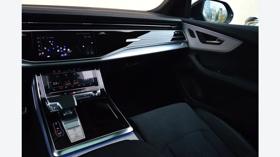 AUDI Q8 / E-Tron Q8 50 TDI mHEV Quattro Tiptronic
