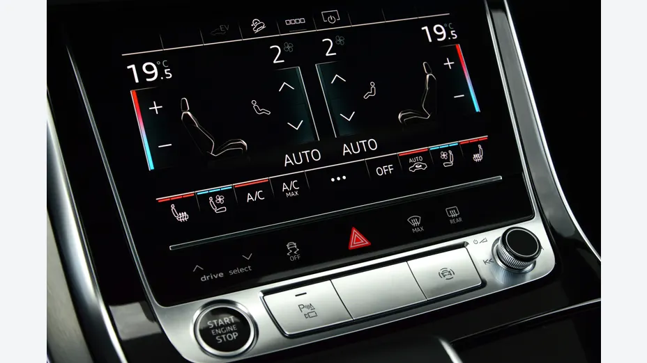 AUDI Q7 Q7 60 TFSI e Quattro S Line Tiptr.