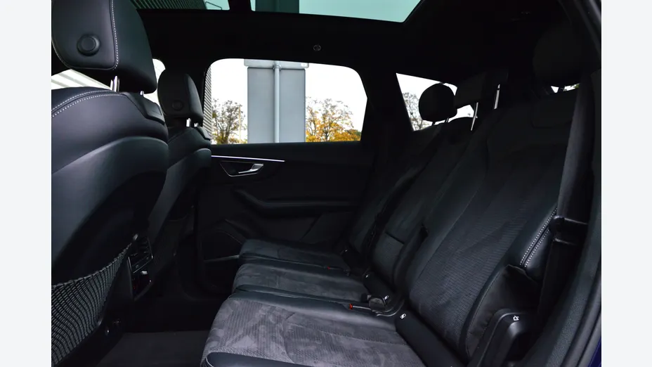 AUDI Q7 SQ7 TFSI Quattro Tiptr.