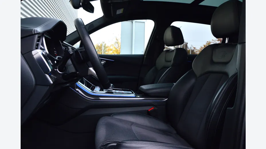 AUDI Q7 SQ7 TFSI Quattro Tiptr.