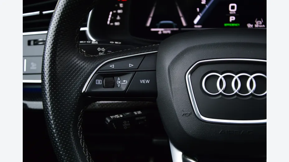 AUDI Q7 SQ7 TFSI Quattro Tiptr.