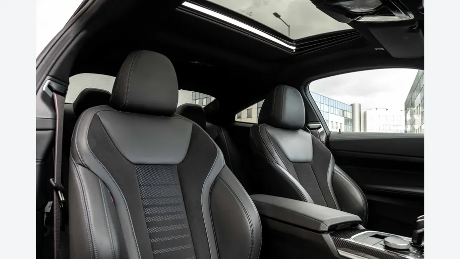 BMW Seria 4 M440i xDrive mHEV sport-aut