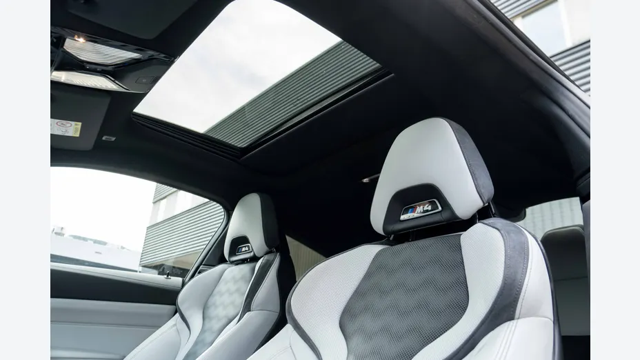 BMW Seria 4 M4 Competition sport-aut