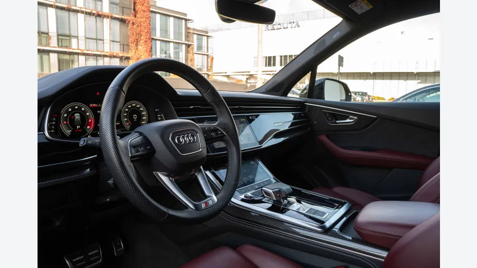 AUDI Q7 SQ7 TFSI Quattro Tiptr.