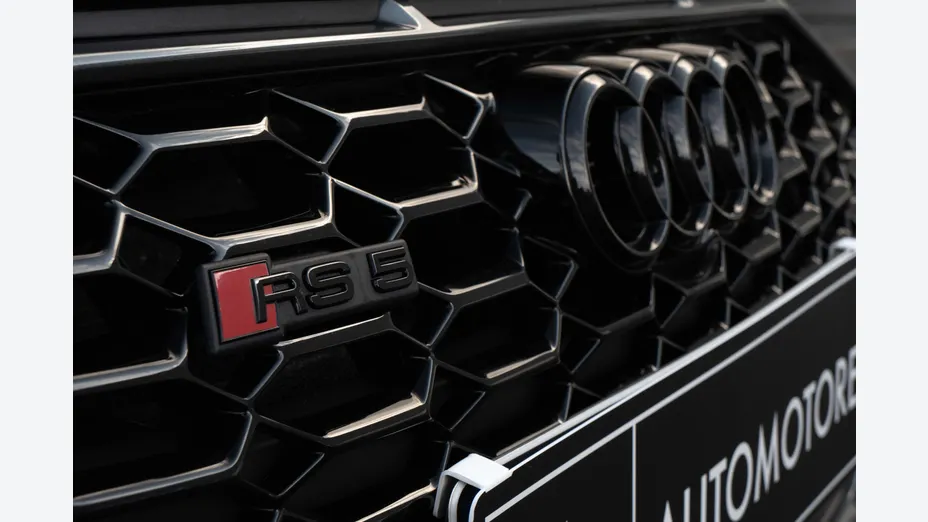 AUDI A5 RS5 Quattro Tiptronic