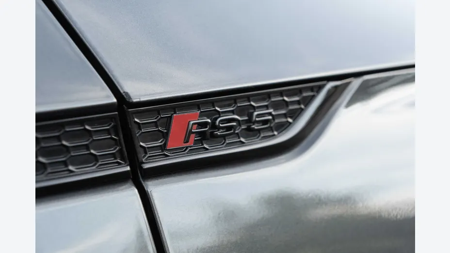 AUDI A5 RS5 Quattro Tiptronic