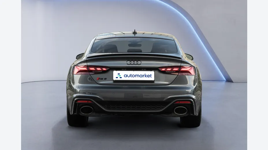 AUDI A5 RS5 Quattro Tiptronic