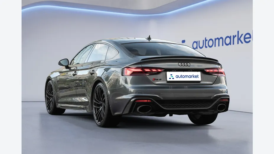 AUDI A5 RS5 Quattro Tiptronic