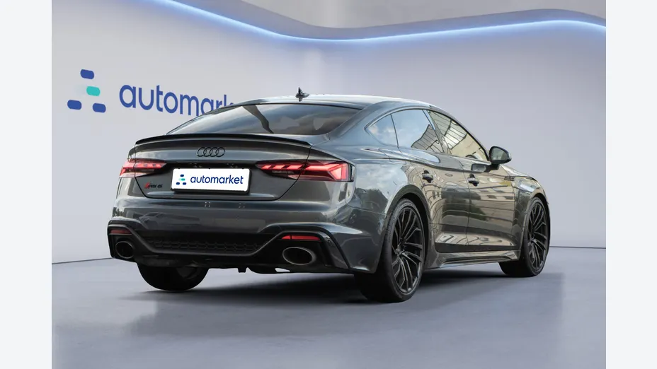 AUDI A5 RS5 Quattro Tiptronic