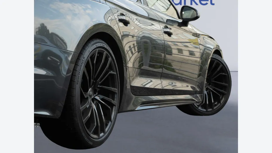 AUDI A5 RS5 Quattro Tiptronic