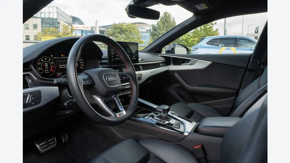 AUDI A5 RS5 Quattro Tiptronic