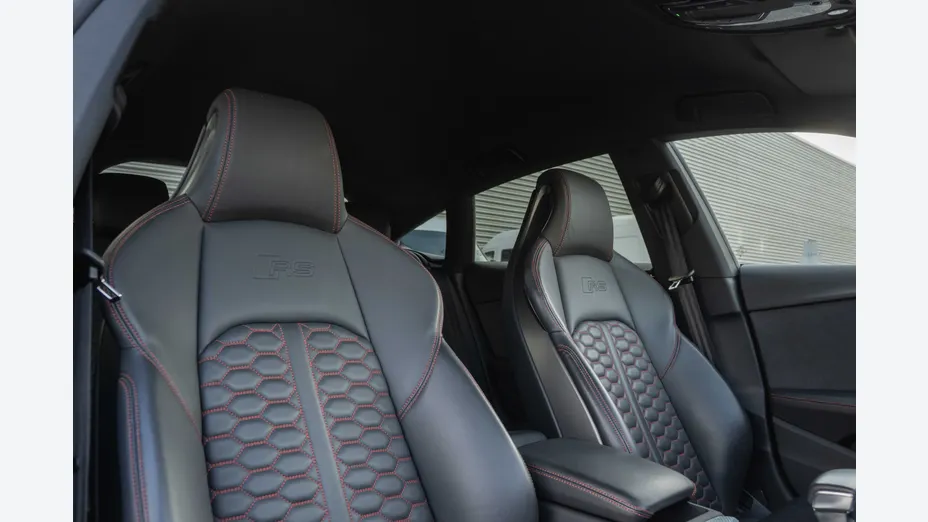 AUDI A5 RS5 Quattro Tiptronic