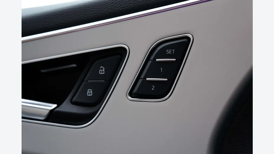 AUDI Q7 Q7 45 TDI mHEV Quattro S Line Tiptr.