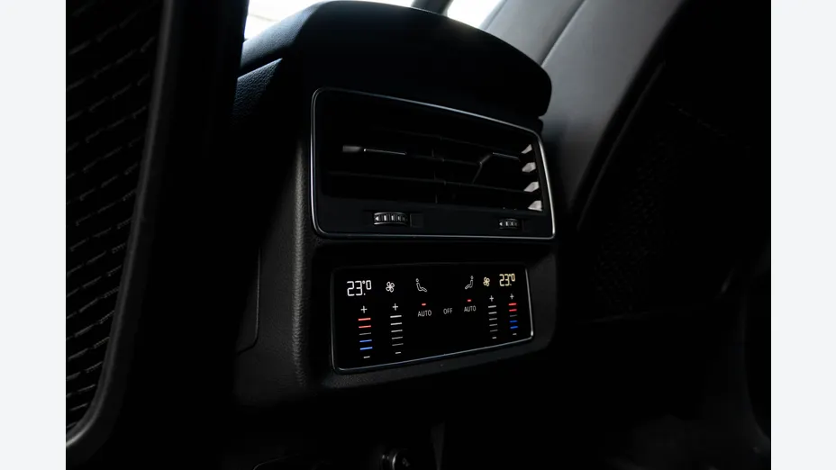 AUDI Q7 Q7 50 TDI mHEV Quattro S Line Tiptr.