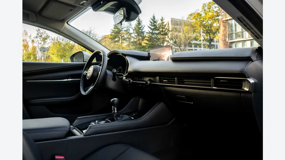 MAZDA 3 3 2.0 mHEV Prime-Line