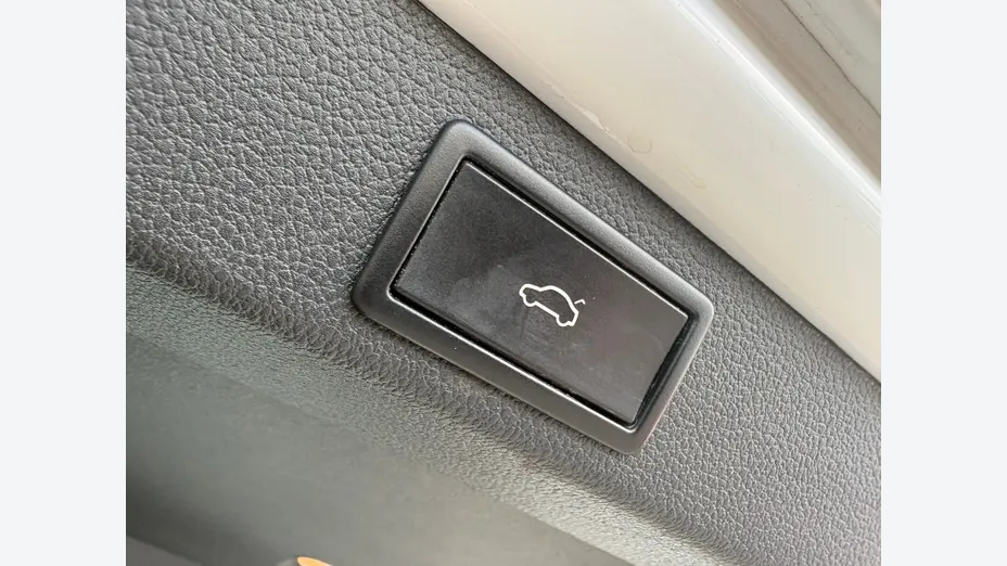 SKODA Superb Superb 2.0 TDI Ambition DSG