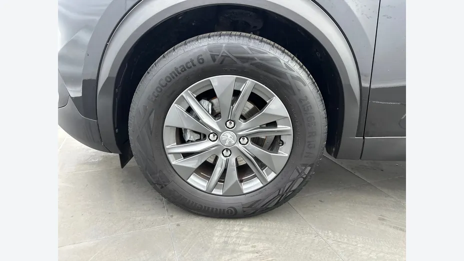 PEUGEOT 2008 -