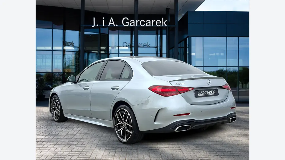 MERCEDES-BENZ C Klasa C 200 mHEV 4-Matic AMG