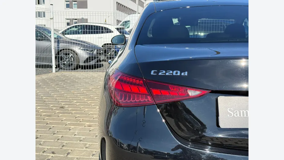 MERCEDES-BENZ C Klasa C 220 d mHEV 4-Matic