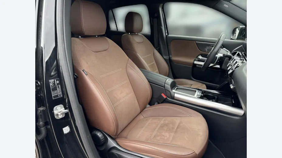 MERCEDES-BENZ GLA GLA 200 mHEV AMG Line 7G-DCT