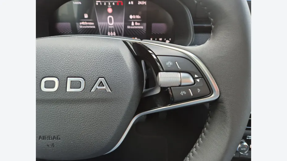 SKODA Kamiq Kamiq 1.0 TSI Drive Nowy