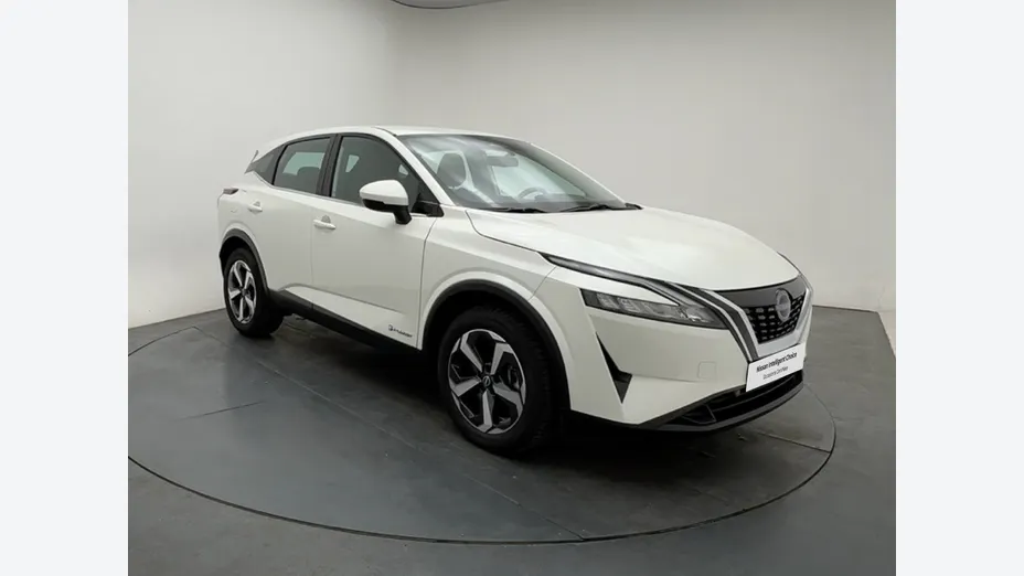 NISSAN Qashqai -