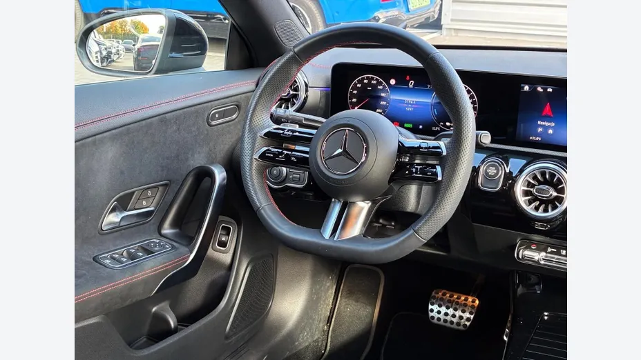 MERCEDES-BENZ CLA CLA 250 e PHEV AMG Line 8G-DCT