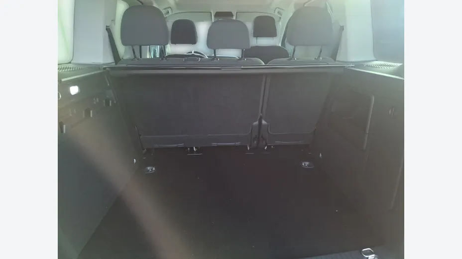 VOLKSWAGEN Caddy osobowy Caddy 2.0 TDI Dark Label DSG Nowy