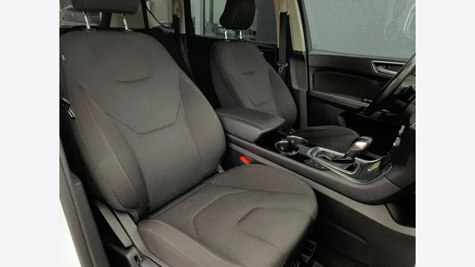 FORD S-MAX S-MAX 2.0 TDCi Titanium PowerShift
