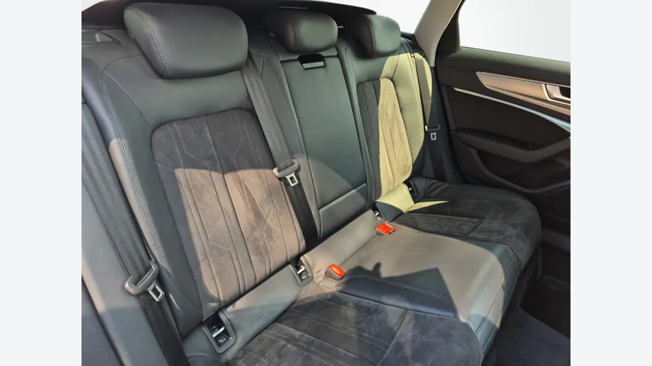 AUDI A6 Avant -