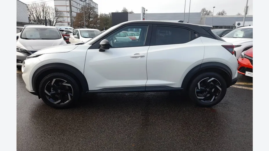 NISSAN Juke -
