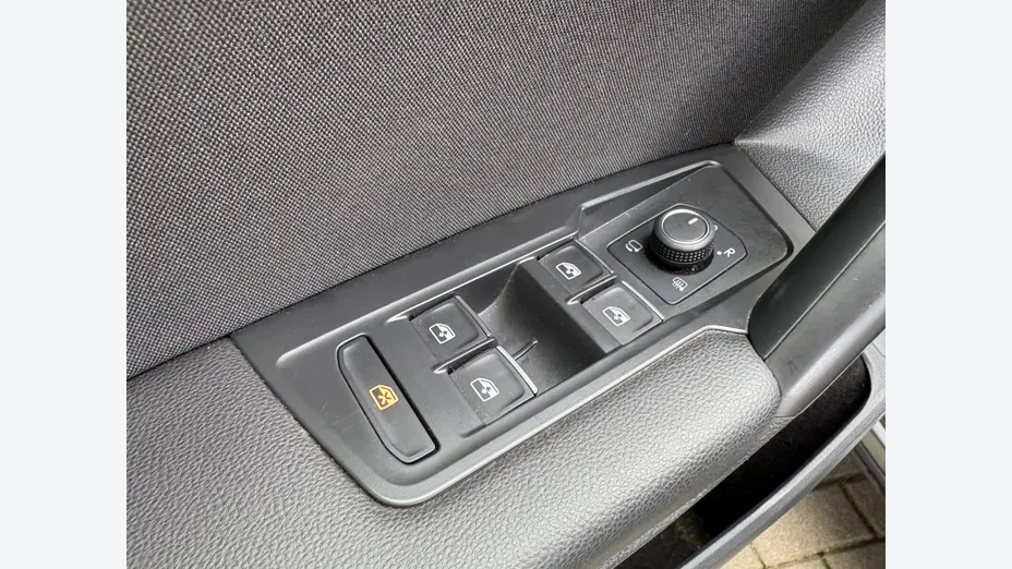 VOLKSWAGEN Tiguan Allspace -