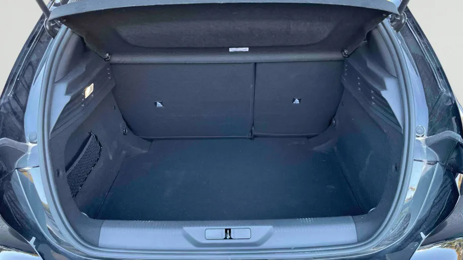 PEUGEOT 308 -