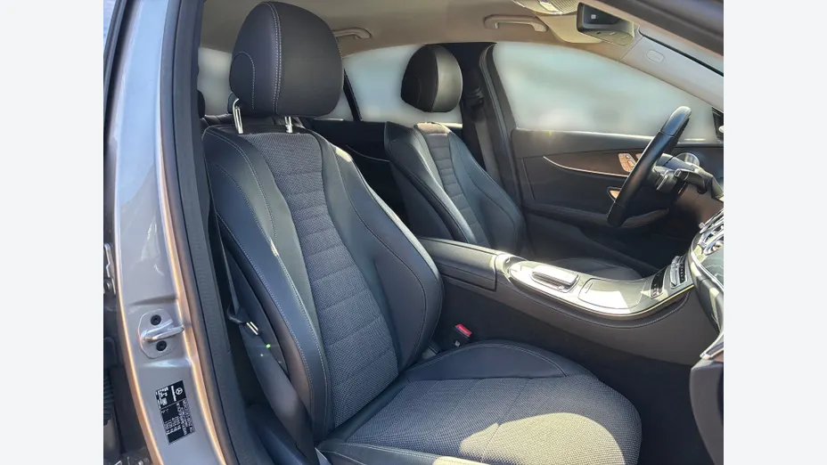 MERCEDES-BENZ E Klasa E 220 d 4-Matic AMG