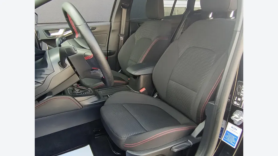FORD Focus Focus 1.0 EcoBoost mHEV ST-Line X aut
