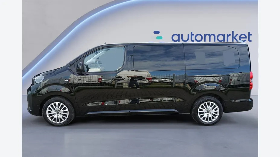 PEUGEOT Traveller Traveller 2.0 BlueHDi Long Business EAT8