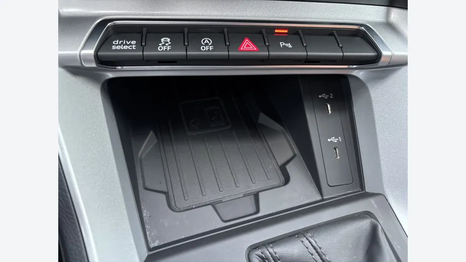 AUDI Q3 Sportback -