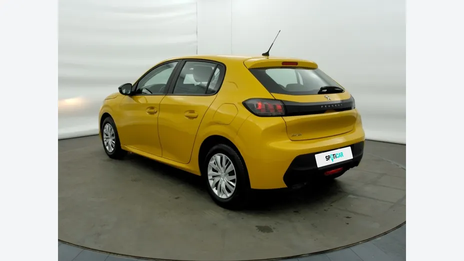 PEUGEOT 208 -