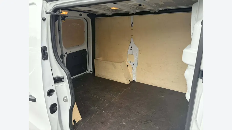 RENAULT Trafic -