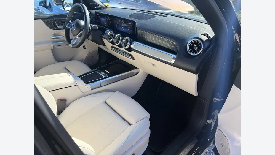 MERCEDES-BENZ GLB GLB 200 mHEV Progressive 7G-DCT