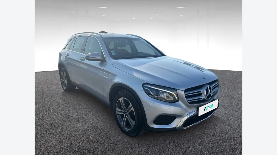 MERCEDES-BENZ GLC -