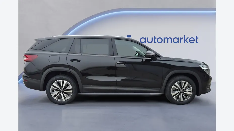 SKODA Kodiaq Kodiaq 1.5 TSI mHEV 4x2 Drive DSG Nowy