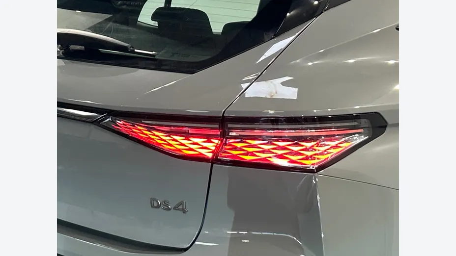DS DS4 -