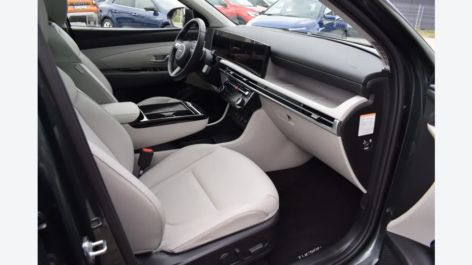 HYUNDAI Tucson Tucson 1.6 T-GDi PHEV Platinum 4WD aut