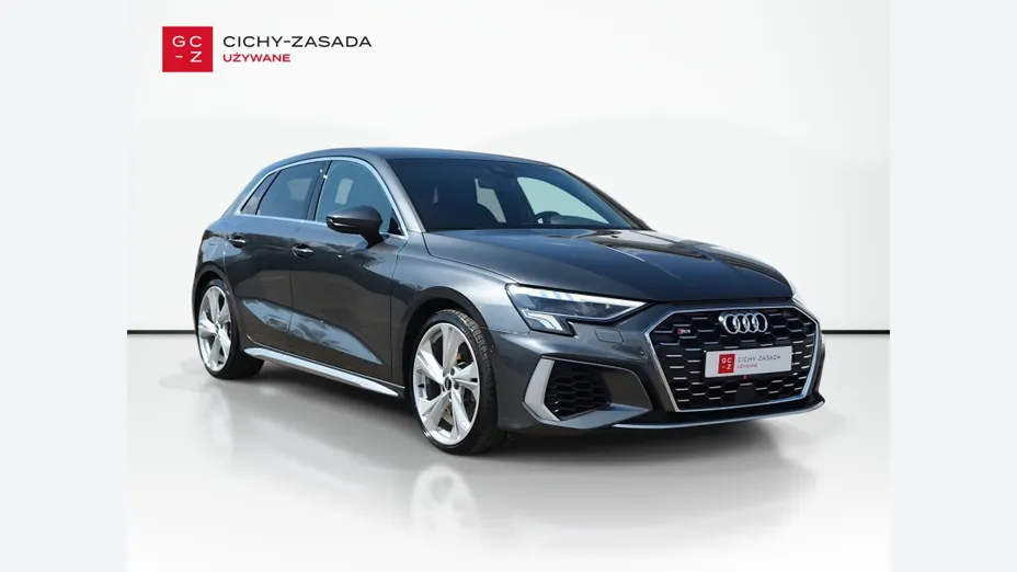 AUDI S3 -