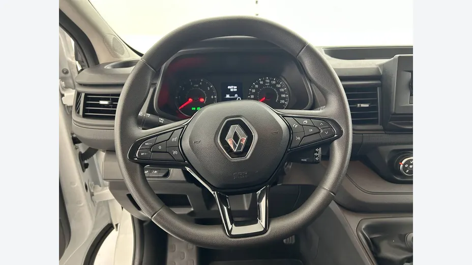 RENAULT Trafic -