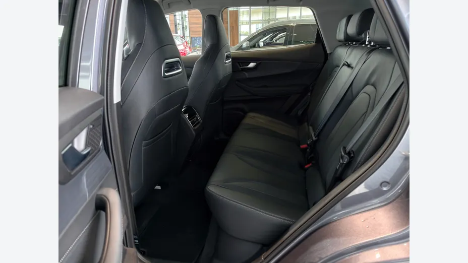 CHERY Tiggo 4 Tiggo 4 1.5 GDI HEV Prestige DHT